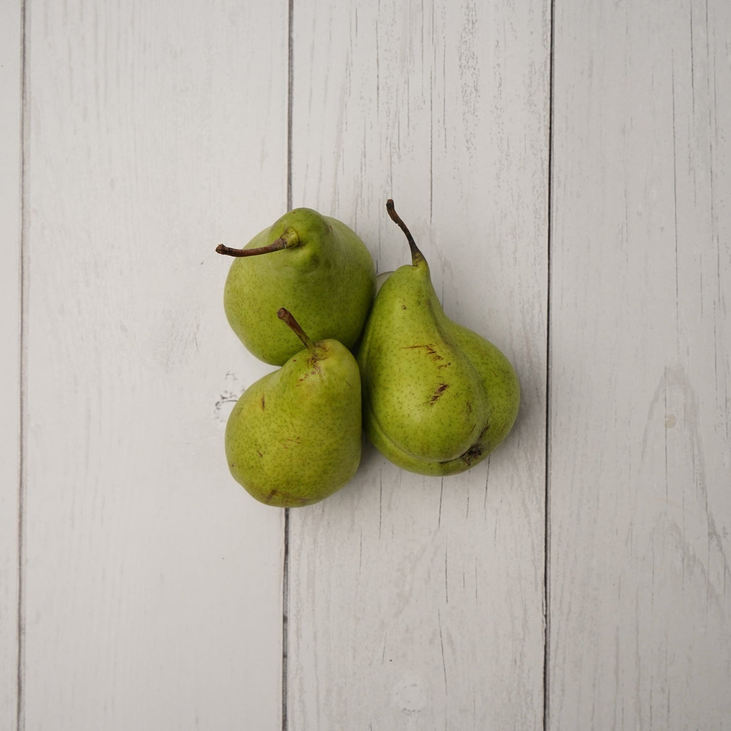 Indian Pear / Pear - 100 % Natural & Farm Fresh Farm Fresh Fruits