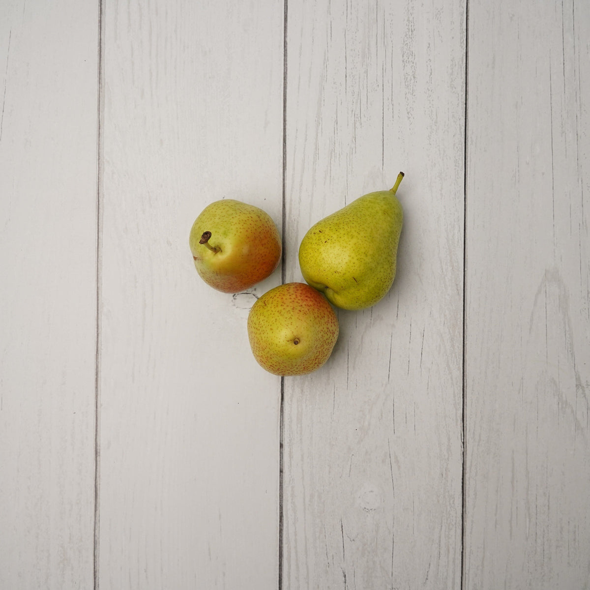 Pear Beauty Imported - 500 Gms - Kedia Organic Agro Farms