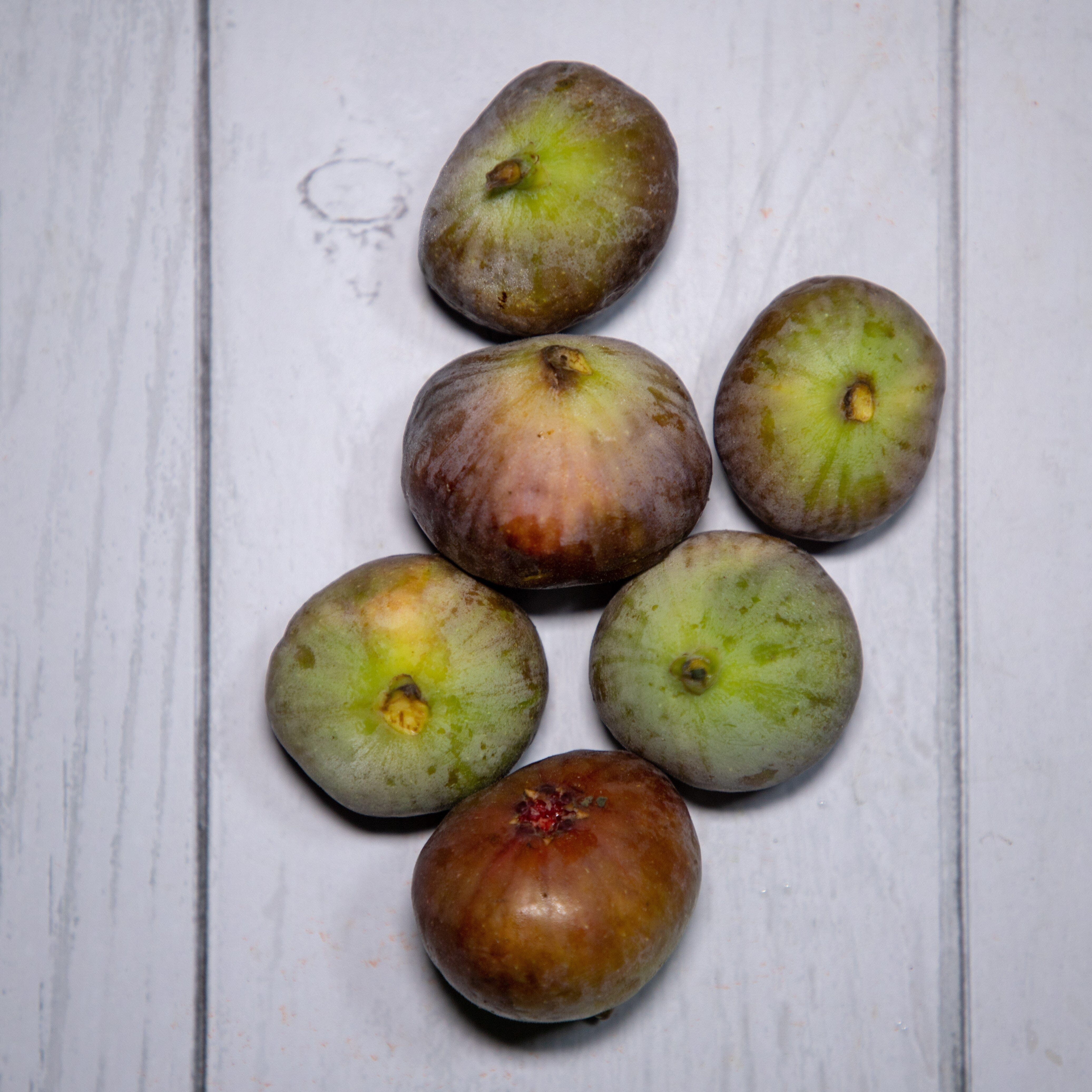 Organic Fig Fresh / Anjeer - 350 Gms - Kedia Organic Agro Farms Seasonal Fruits Kedia Organic Agro Farms 